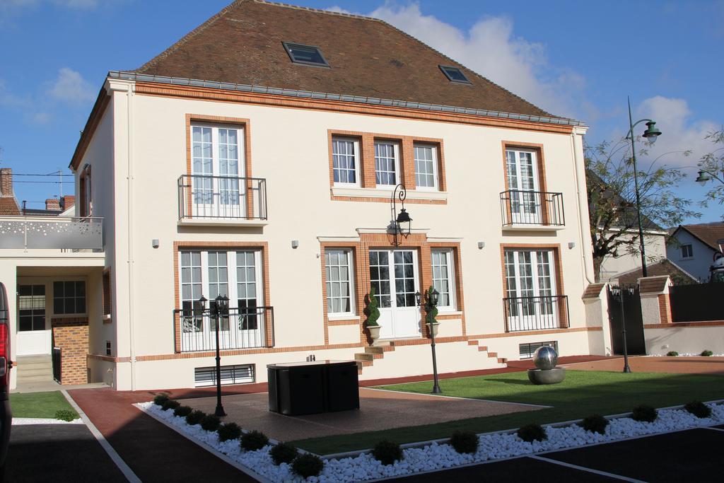 Villa Louis Victor Dizy Екстериор снимка