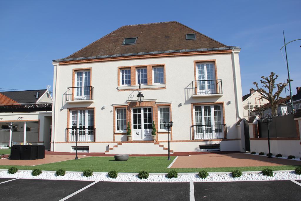 Villa Louis Victor Dizy Екстериор снимка